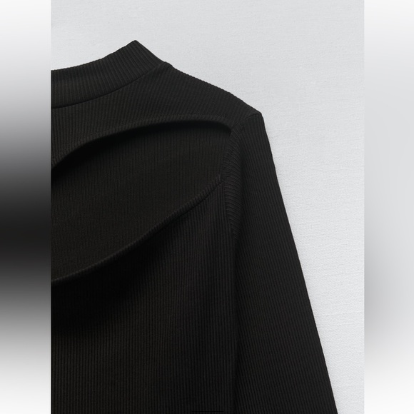 Zara CUT OUT MAXI DRESS. Black. Size S. New with Tags. - Picture 7 of 7